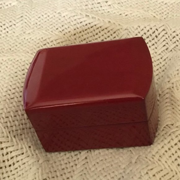 ⭐️Host Pick⭐️ 18K White Gold Dragonfly Ring with Diamonds - Size 7 1/4 - Picture 10 of 11